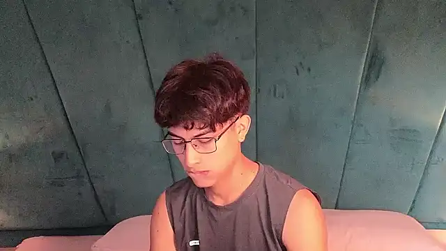 Aaron Eze online show from 24, 2, 2026