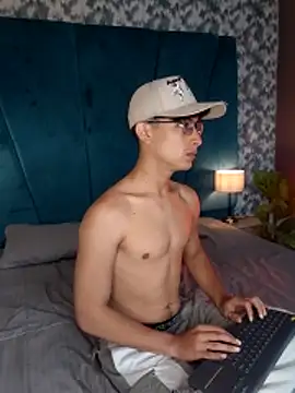 Aaron Eze online show from 16, 3, 2026