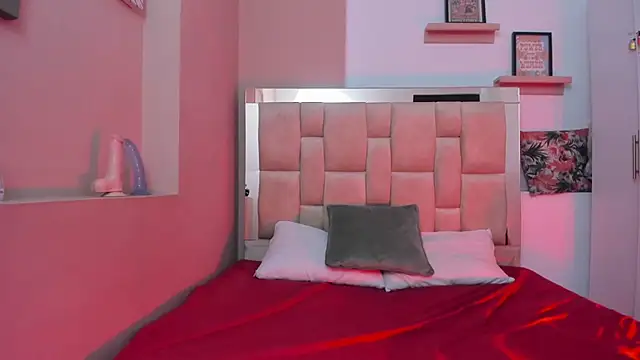 Snapshot of Eviiece chatting on 22, 11, 2025 Eviiece online show from 22, 11, 2025