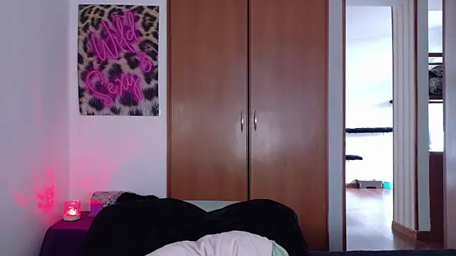 Snapshot of KittyJane chatting on 18, 7, 2026 KittyJane online show from 18, 7, 2026
