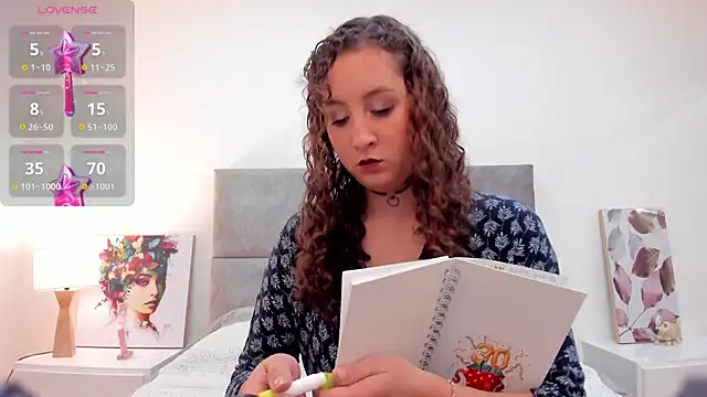 SharonMartini online show from 4, 11, 2025