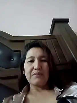 Snapshot of Bigtitsass81 chatting on 16, 10, 2025 Bigtitsass81 online show from 16, 10, 2025