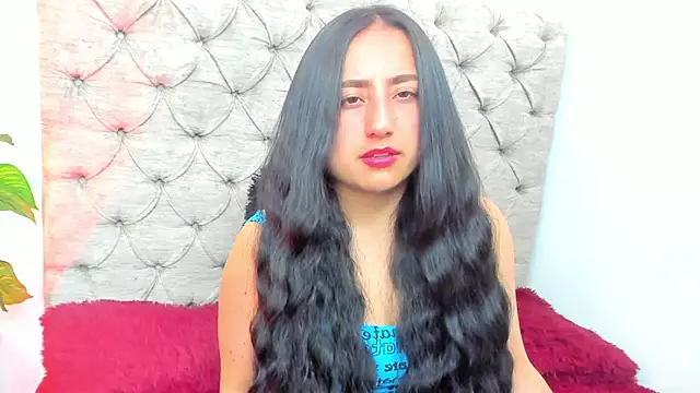 Samanta Fischer online show from 4, 11, 2025