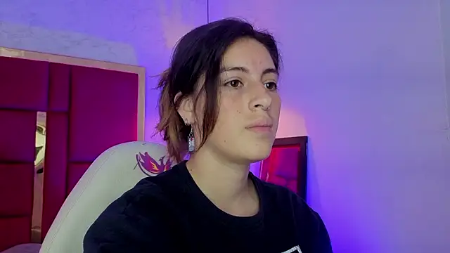 Snapshot of moon_winy chatting on 17, 2, 2026 moon winy online show from 17, 2, 2026