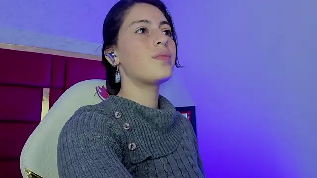 Snapshot of moon_winy chatting on 19, 2, 2026 moon winy online show from 19, 2, 2026