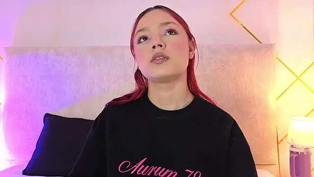 Martinaa Garcia online show from 25, 5, 2026