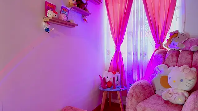 Lunaira Deep online show from 18, 12, 2025