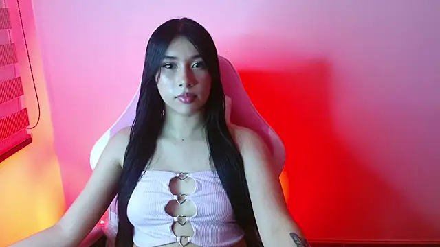 Snapshot of kathy_de chatting on 21, 11, 2025 kathy de online show from 21, 11, 2025