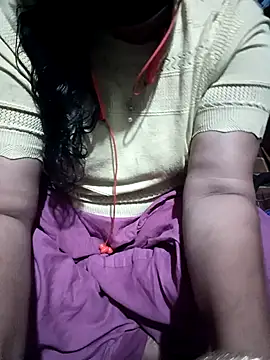Snapshot of Priyanka-Khan chatting on 10, 5, 2026 Priyanka-Khan online show from 10, 5, 2026