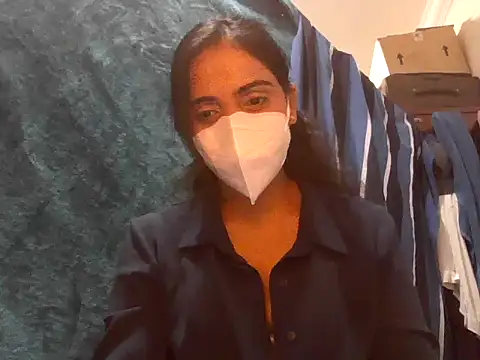 Snapshot of shainiasha1 chatting on 28, 5, 2026 shainiasha1 online show from 28, 5, 2026