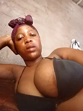 Bretbooty23 online show from 24, 10, 2025