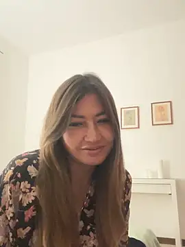 Snapshot of gabriellacali chatting on 16, 10, 2025 gabriellacali online show from 16, 10, 2025