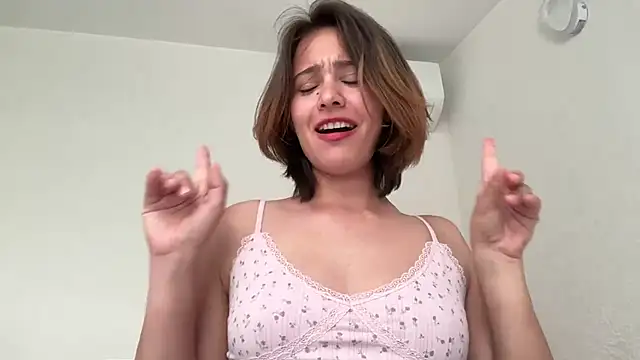 Snapshot of WillHannah chatting on 16, 6, 2026 WillHannah online show from 16, 6, 2026