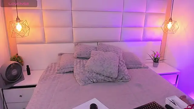 Snapshot of valentina_clk chatting on 9, 2, 2026 valentina clk online show from 9, 2, 2026