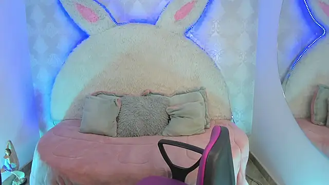 Snapshot of valentina_clk chatting on 15, 2, 2026 valentina clk online show from 15, 2, 2026