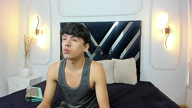 hoot booys  online show from 30, 3, 2026