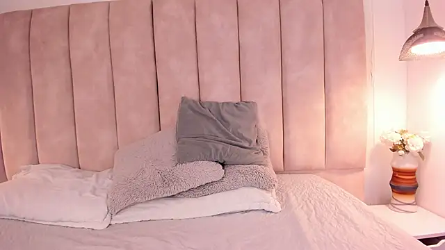 Marie Rosee  online show from 22, 10, 2025