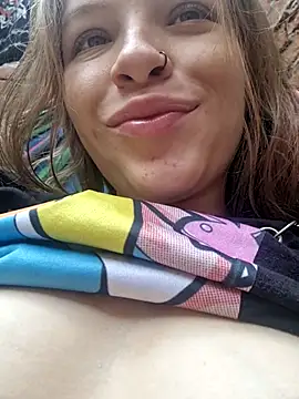 Snapshot of bambiluly chatting on 29, 10, 2025 bambiluly online show from 29, 10, 2025