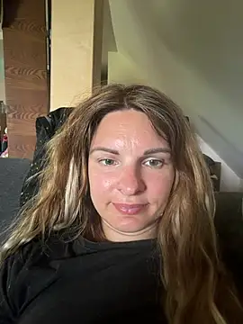 Snapshot of kinkysarahx chatting on 21, 6, 2026 kinkysarahx online show from 21, 6, 2026