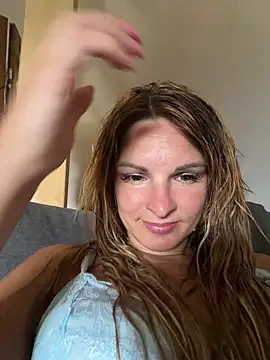 Snapshot of kinkysarahx chatting on 23, 7, 2026 kinkysarahx online show from 23, 7, 2026