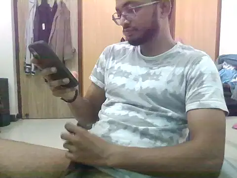 Snapshot of ramsy1982 chatting on 26, 10, 2025 ramsy1982 online show from 26, 10, 2025