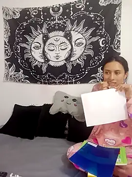 Snapshot of emily_n_abby chatting on 5, 3, 2026 emily n abby online show from 5, 3, 2026