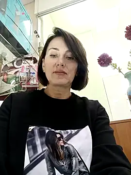 Luna 7777 online show from 28, 10, 2025