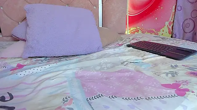 mia  blaze   online show from 16, 3, 2026