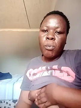 Snapshot of Roronae chatting on 18, 3, 2026 Roronae online show from 18, 3, 2026