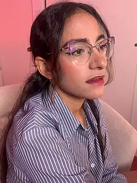Snapshot of elegant__rouse chatting on 18, 6, 2026 elegant rouse online show from 18, 6, 2026