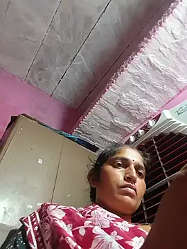 Snapshot of Pooja_shre chatting on 27, 7, 2026 Pooja shre online show from 27, 7, 2026