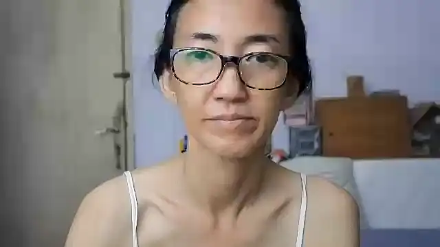 princessD077 online show from 5, 4, 2026