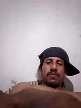 Snapshot of Orlao25cm chatting on 5, 3, 2026 Orlao25cm online show from 5, 3, 2026