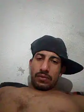 Snapshot of Orlao25cm chatting on 2, 4, 2026 Orlao25cm online show from 2, 4, 2026