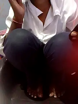 Chocopie Girl online show from 7, 11, 2025