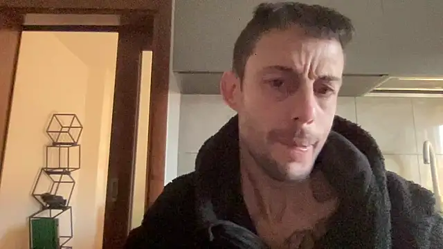 Snapshot of Drgghjkkk chatting on 25, 2, 2026 Drgghjkkk online show from 25, 2, 2026