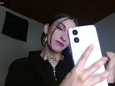 Snapshot of Scarlett_crastrawberry chatting on 24, 4, 2026 Scarlett crastrawberry online show from 24, 4, 2026