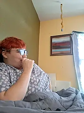 faithorsini8 online show from 15, 4, 2026