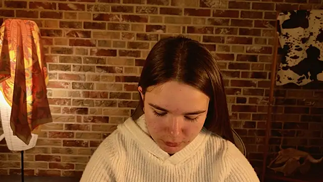 May Bloom online show from 2, 12, 2025