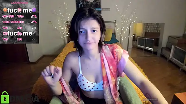 A Skyy online show from 8, 3, 2026