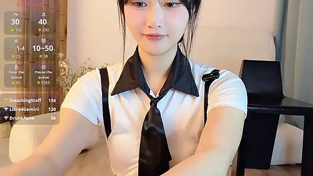 Xiaowen-wen online show from 23, 4, 2026