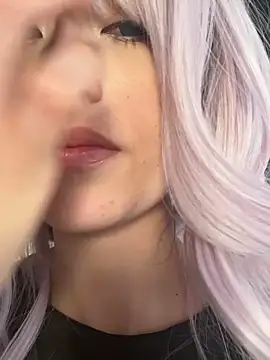 Tiny Dream online show from 13, 12, 2025