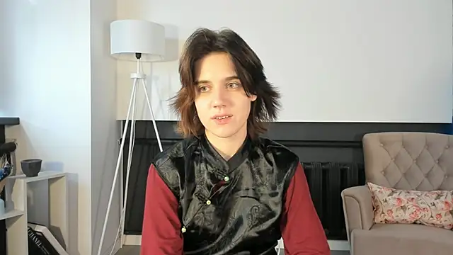 ShandaHenein online show from 20, 10, 2025