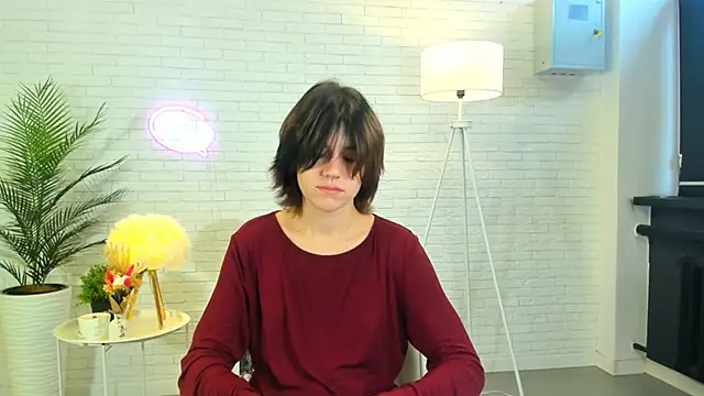 ShandaHenein online show from 21, 10, 2025