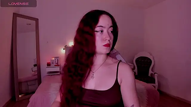 Amaraa couper1 online show from 11, 1, 2026