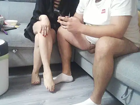 Snapshot of sweetycouplexxxx chatting on 25, 10, 2025 sweetycouplexxxx online show from 25, 10, 2025