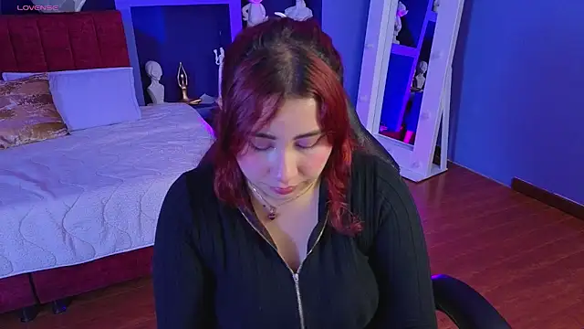 littlee red online show from 3, 3, 2026