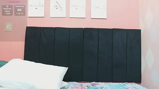 matureahomegirl online show from 16, 4, 2026