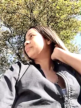 Snapshot of Keren_1-6 chatting on 9, 11, 2025 Keren 1-6 online show from 9, 11, 2025