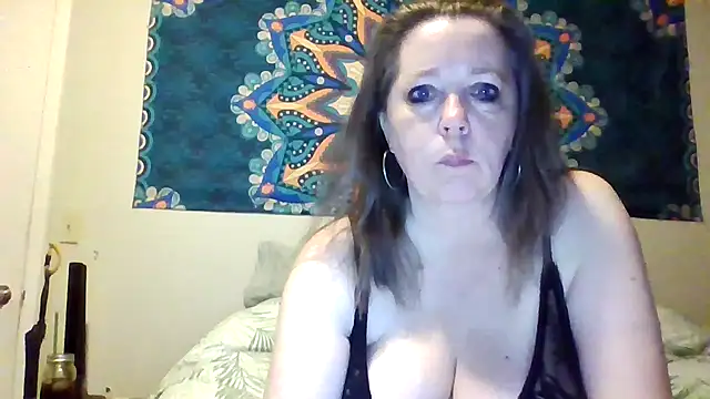 Snapshot of curvymaturemaryjane chatting on 22, 6, 2026 curvymaturemaryjane online show from 22, 6, 2026